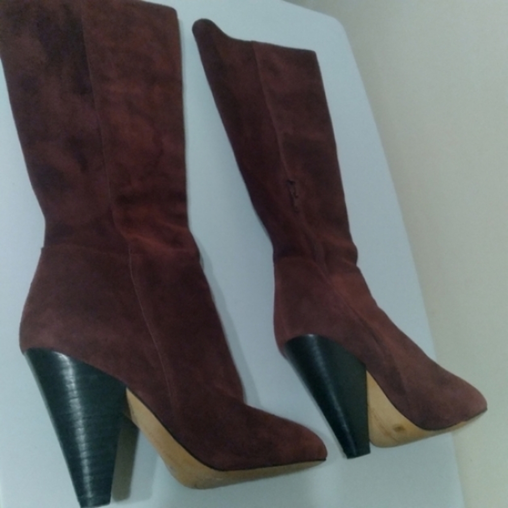 Vince Camuto Burgundy Suede Womens Boots 7.5 Medium